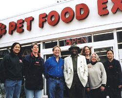 2017 Retailer of the Year: Pet Food Express